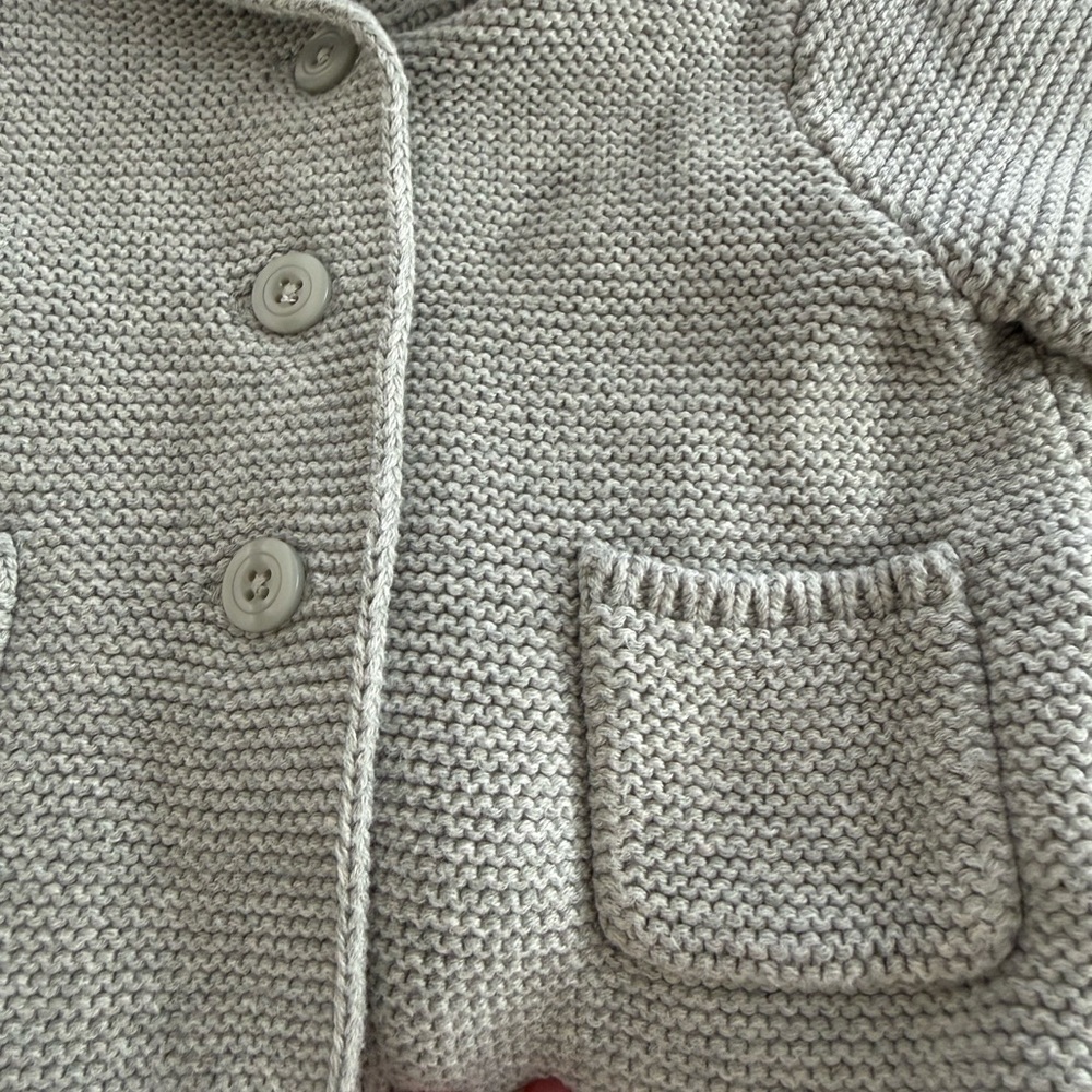 Baby Gap Soft Gray Knit Baby Sweater - Picture 4 of 5